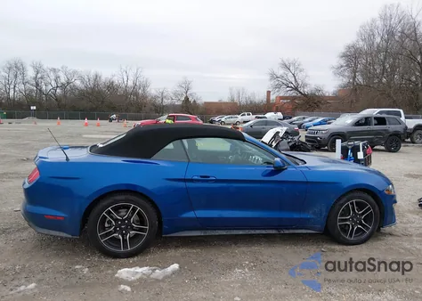 2018 Ford Mustang Ecoboost z USA, uszkodzony, nr VIN 1FATP8UH0J5185555